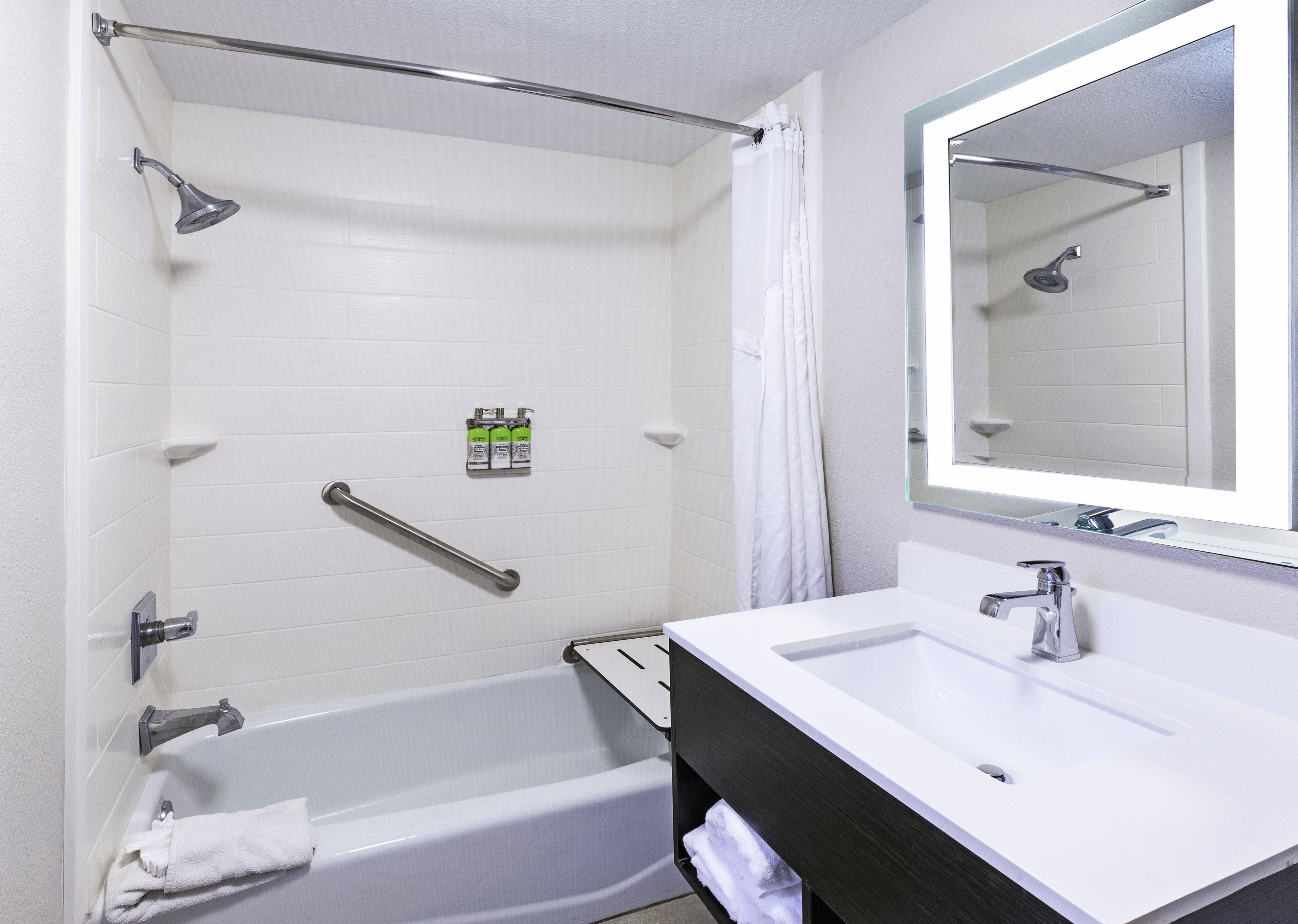 Holiday Inn Express New Orleans East By Ihg Exteriör bild