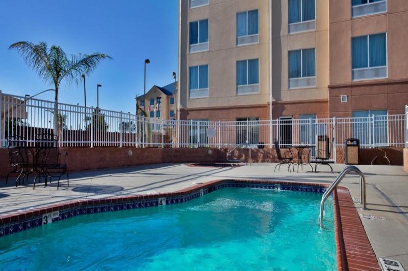 Holiday Inn Express New Orleans East By Ihg Exteriör bild